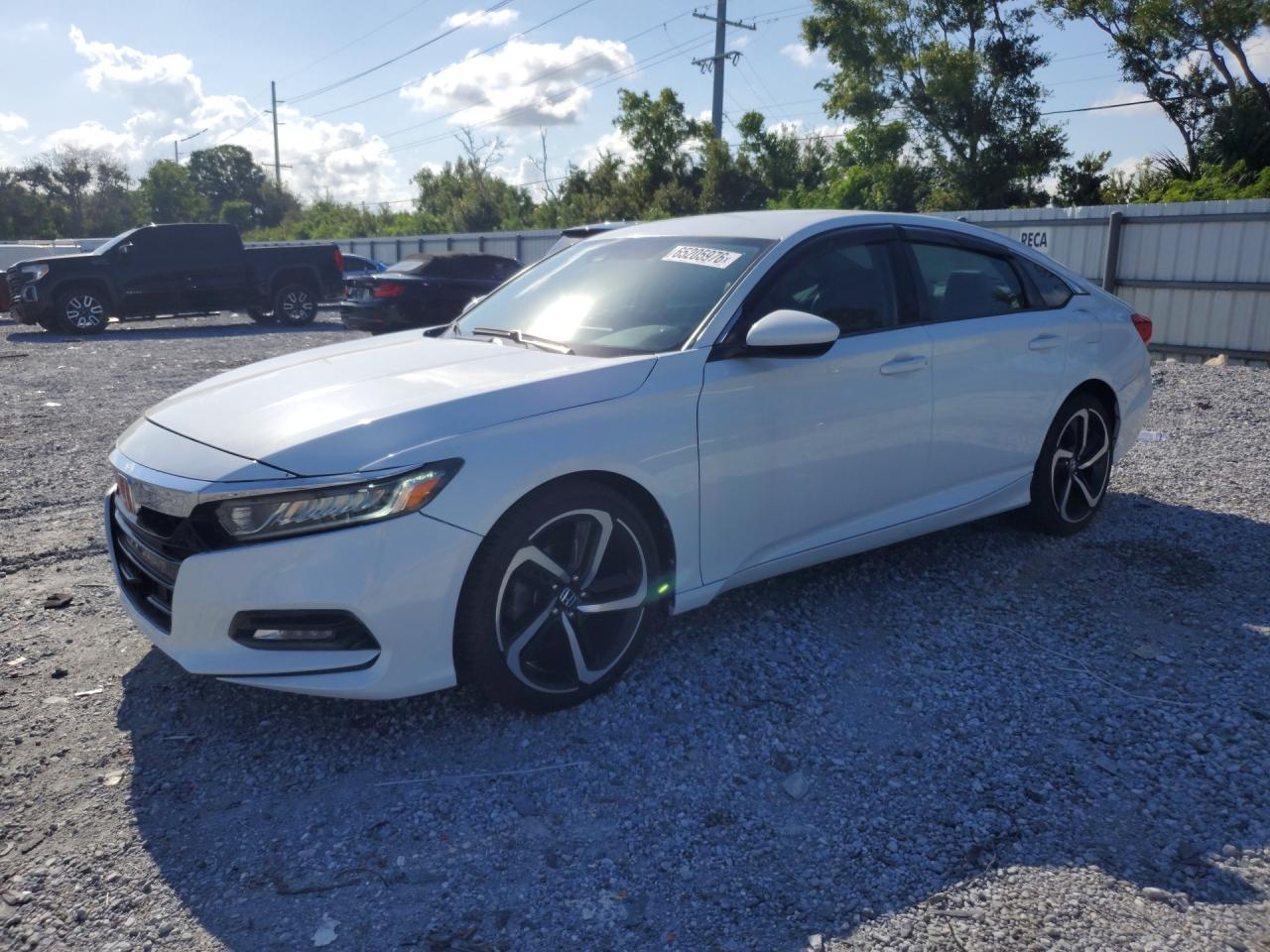 1HGCV1F19KA143032 · 2019 HONDA ACCORD