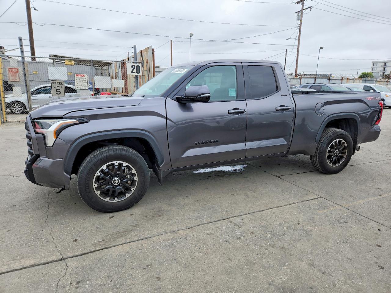 5TFLA5DA4NX038209 · 2022 TOYOTA TUNDRA