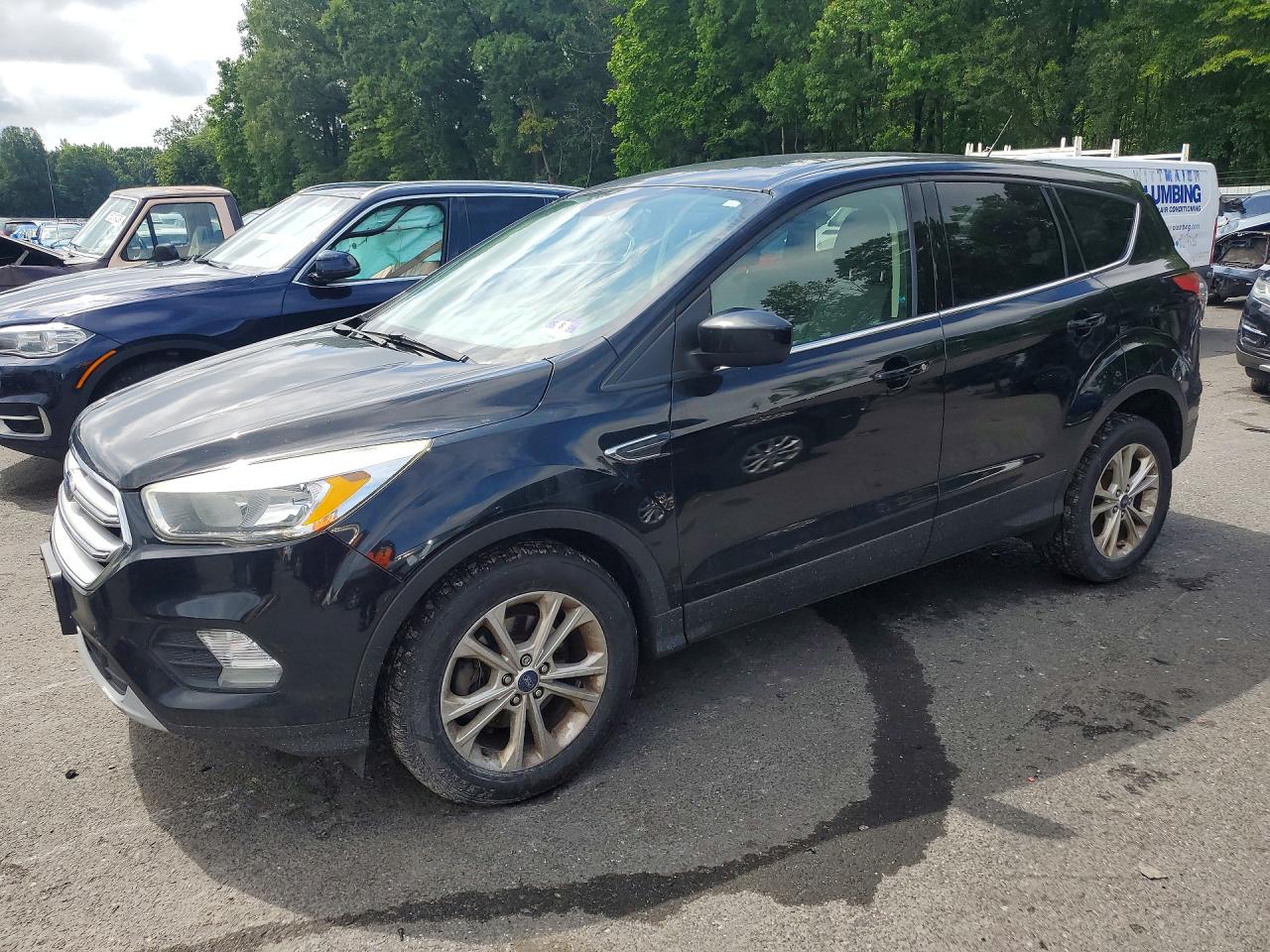 1FMCU0GD9HUD81308 · 2017 FORD ESCAPE