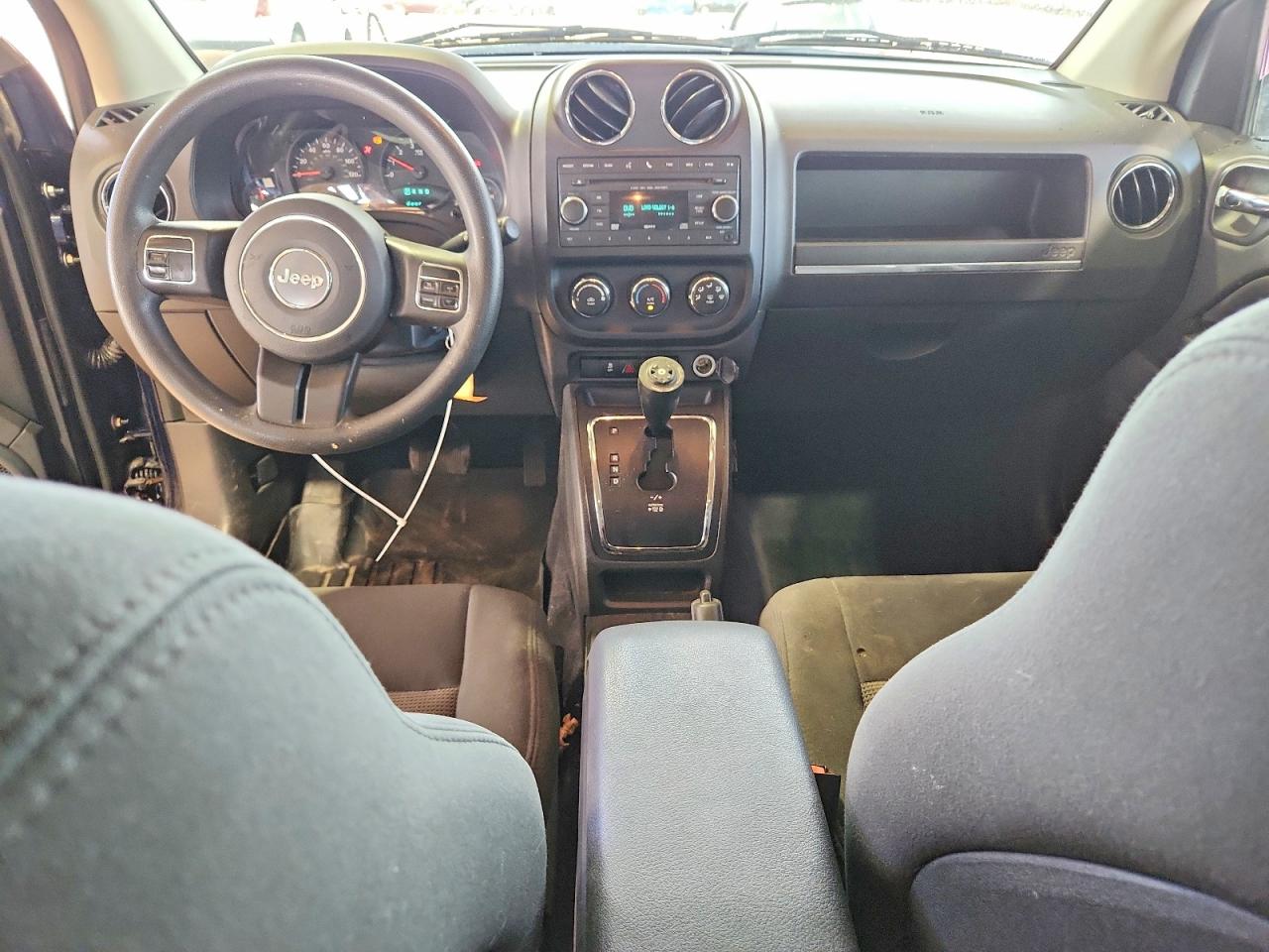 1C4NJCBA1CD678652 · 2012 JEEP COMPASS · 8/13