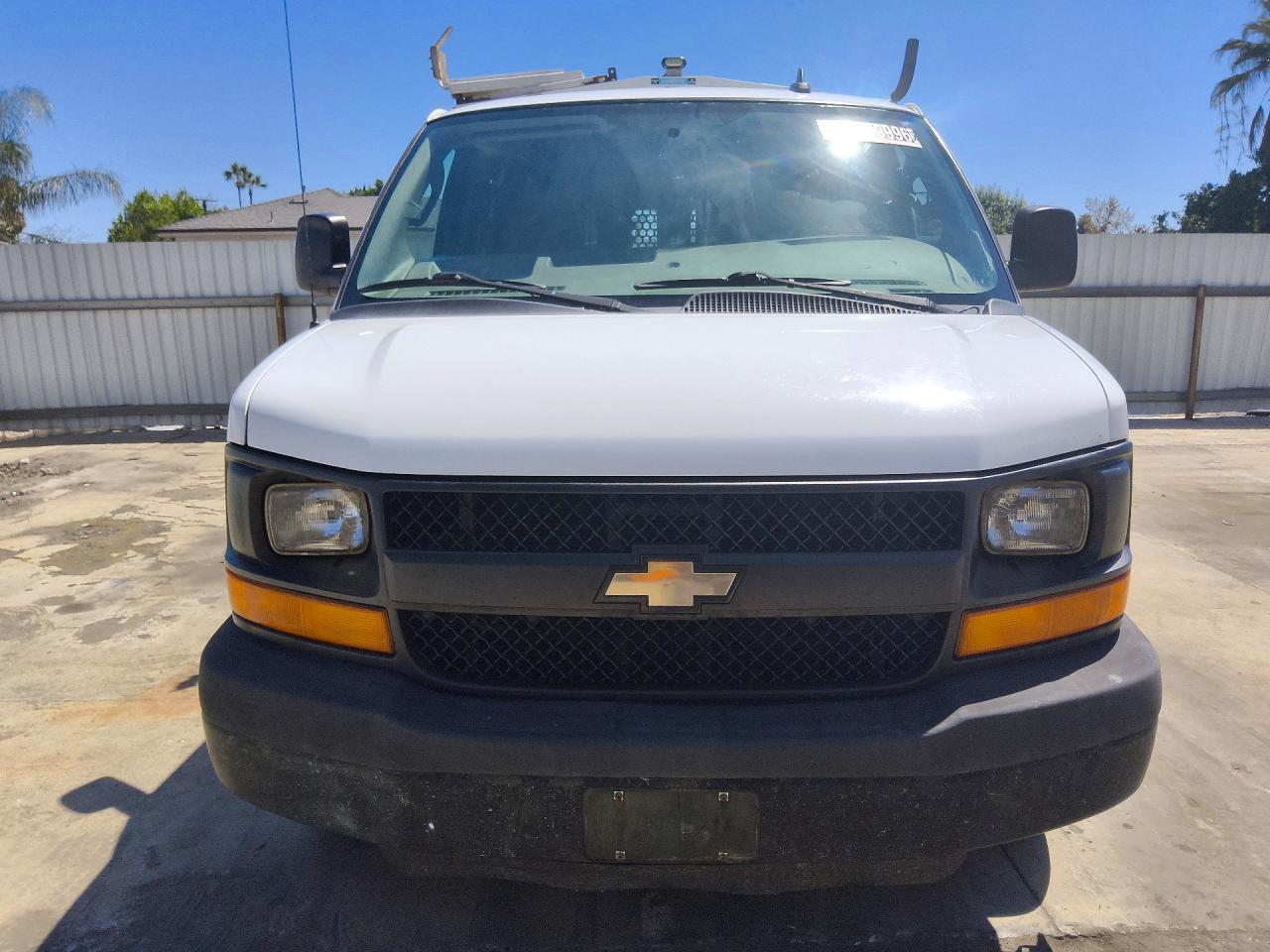 1GCWGAFF9G1234617 · 2016 CHEVROLET EXPRESS G2500 · 5/13