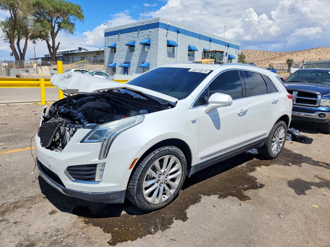 1GYKNFRS8HZ103914 · 2017 CADILLAC XT5