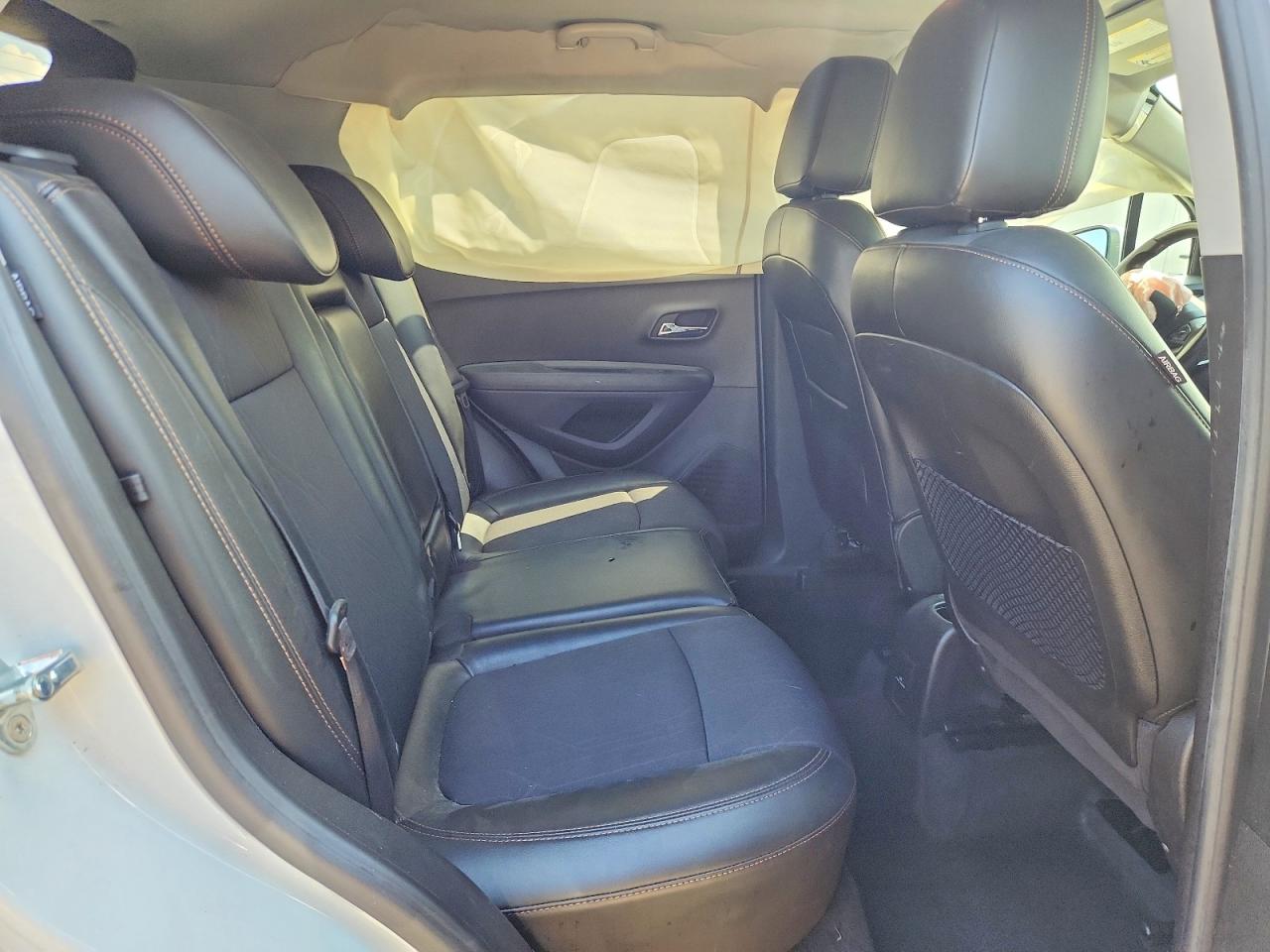 KL7CJPSB6KB834277 · 2019 CHEVROLET TRAX · 11/14
