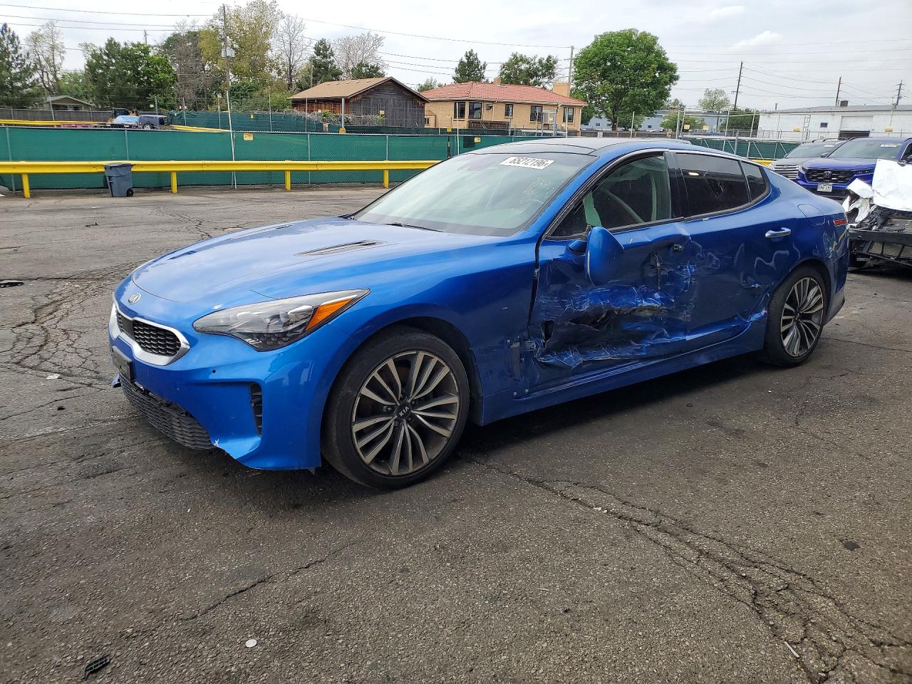 KNAE25LA3J6014925 · 2018 KIA STINGER