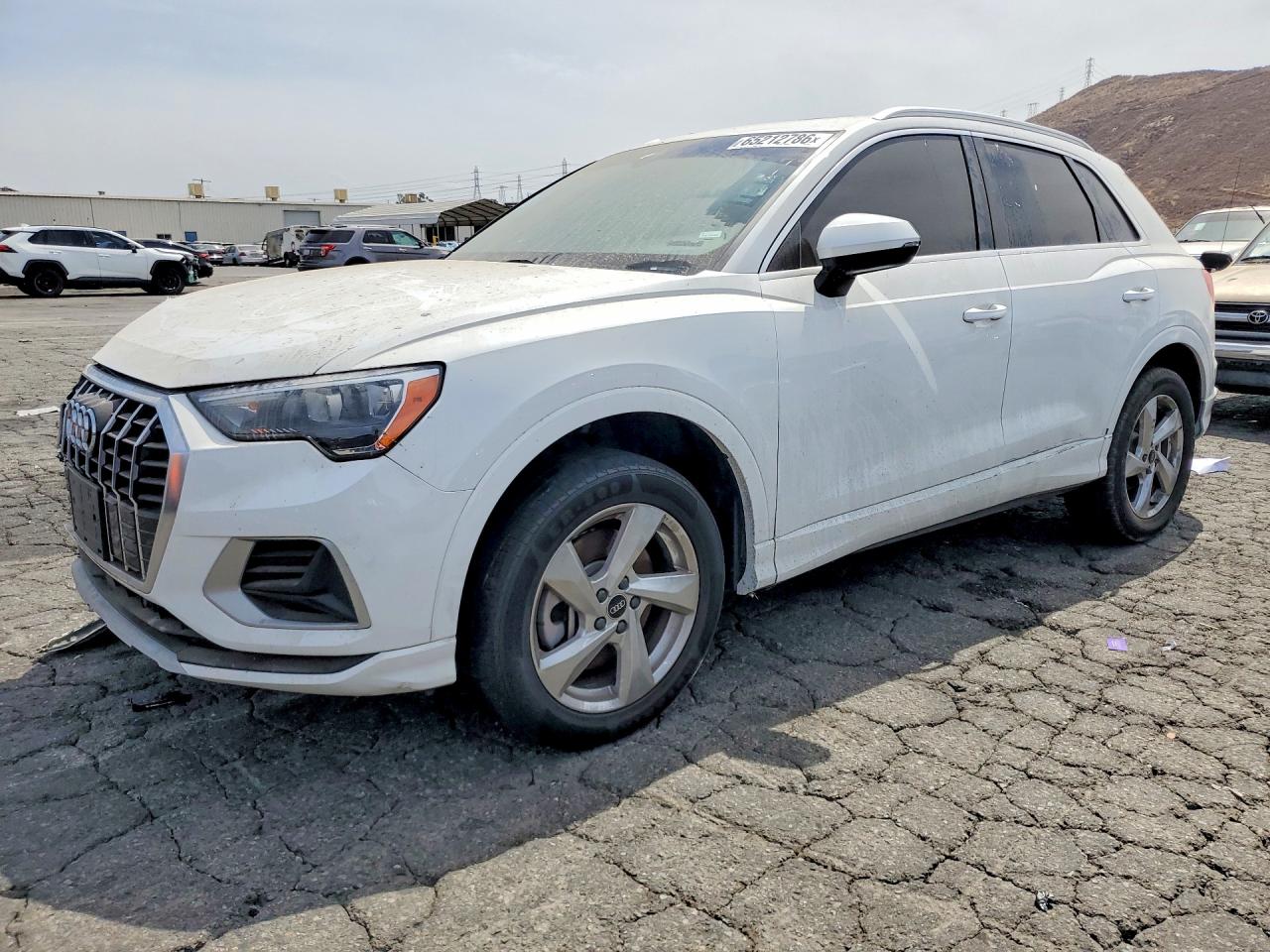 2021 AUDI Q3