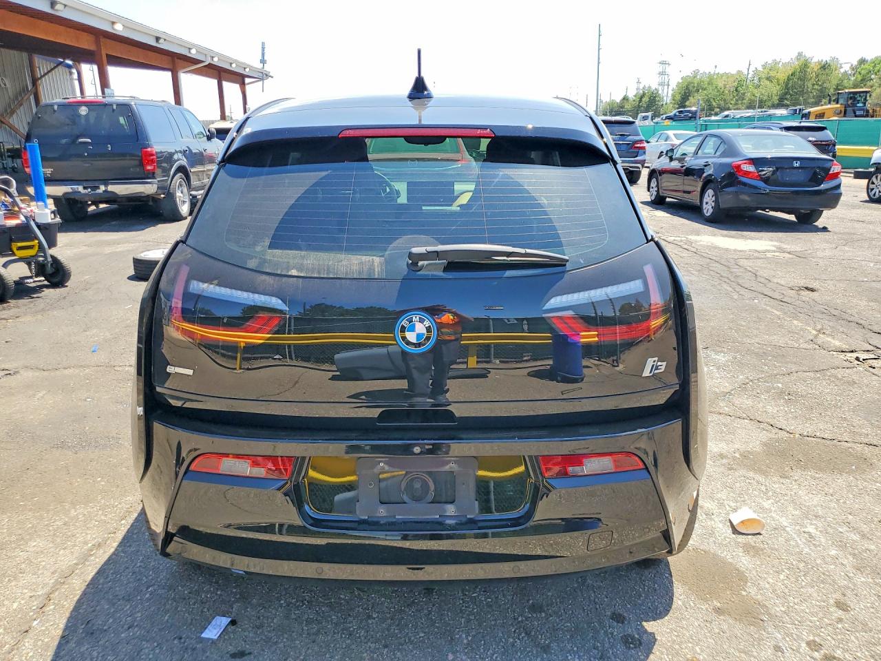 WBY1Z8C35HV894492 · 2017 BMW I3 · 6/12