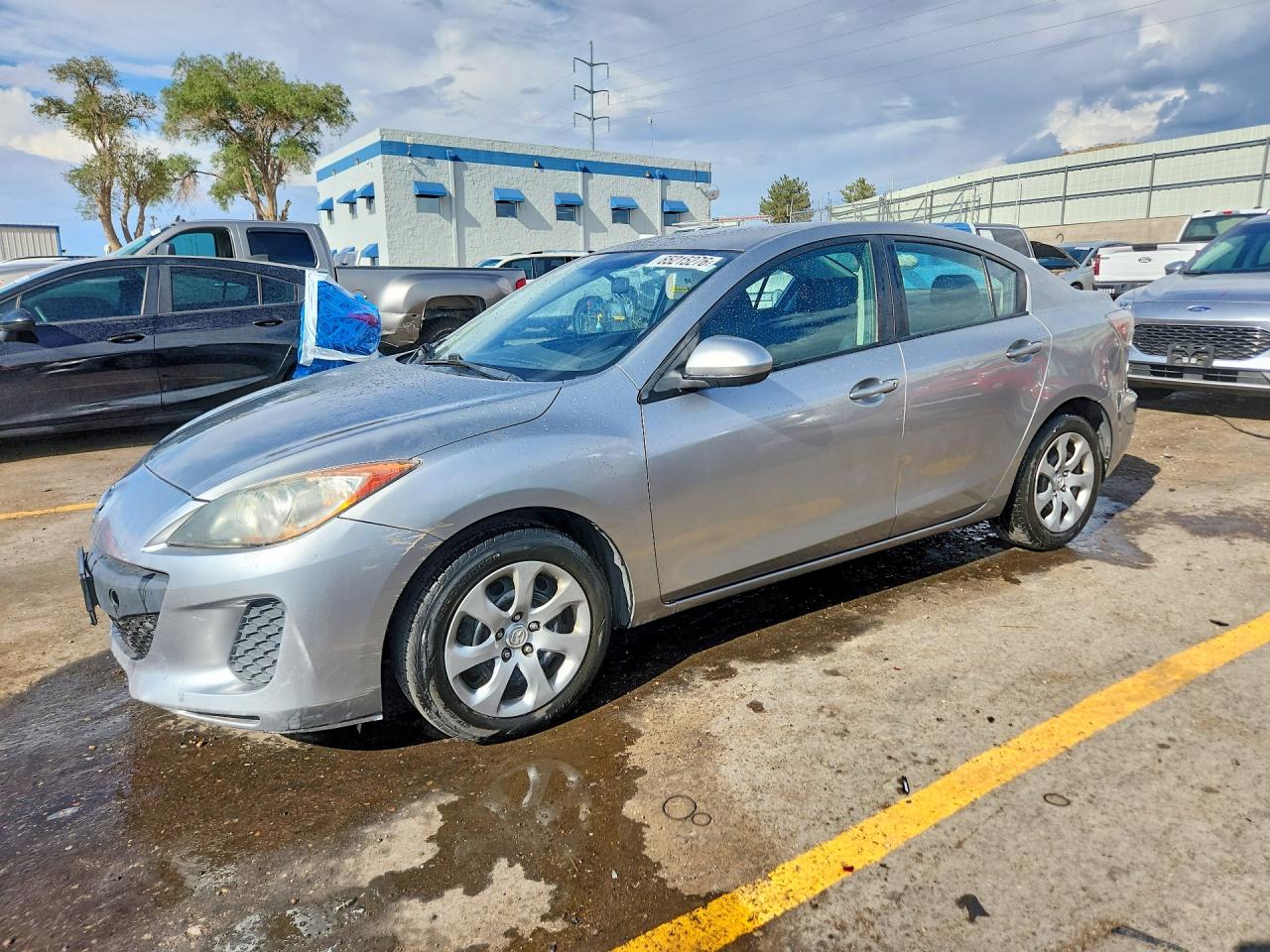 JM1BL1TG9D1777405 · 2013 MAZDA 3
