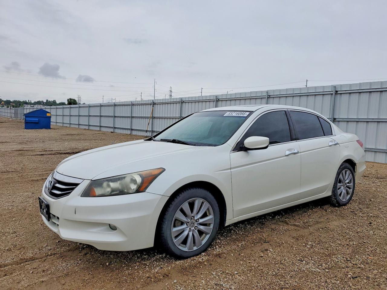 1HGCP3F83BA005022 · 2011 HONDA ACCORD