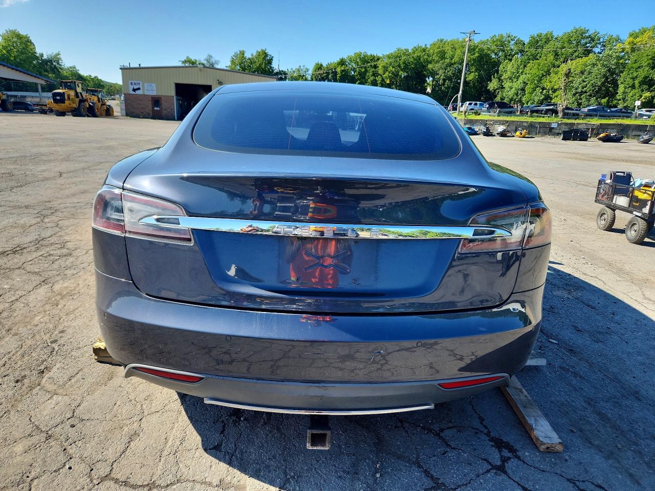 5YJSA1E14FF110508 · 2015 TESLA MODEL S · 6/12