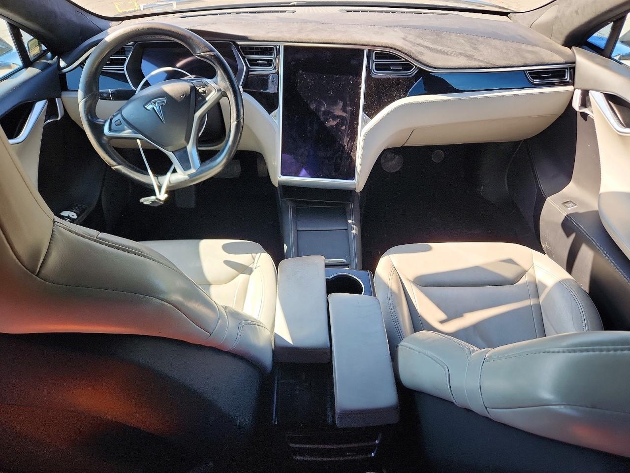5YJSA1E14FF110508 · 2015 TESLA MODEL S · 8/12