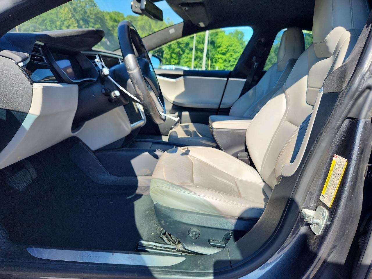 5YJSA1E14FF110508 · 2015 TESLA MODEL S · 7/12