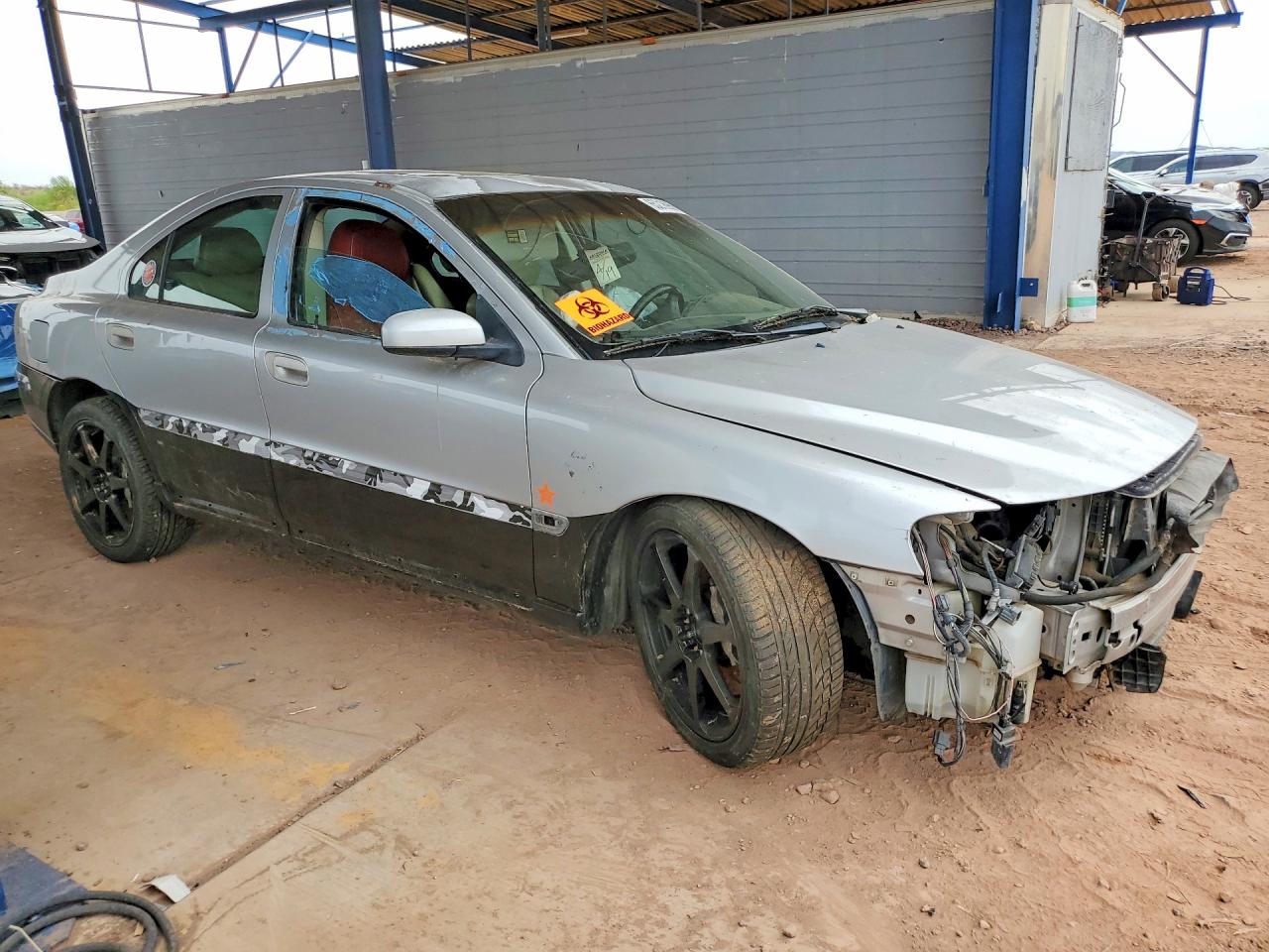 YV1RH52Y742350357 · 2004 VOLVO S60 · 4/12