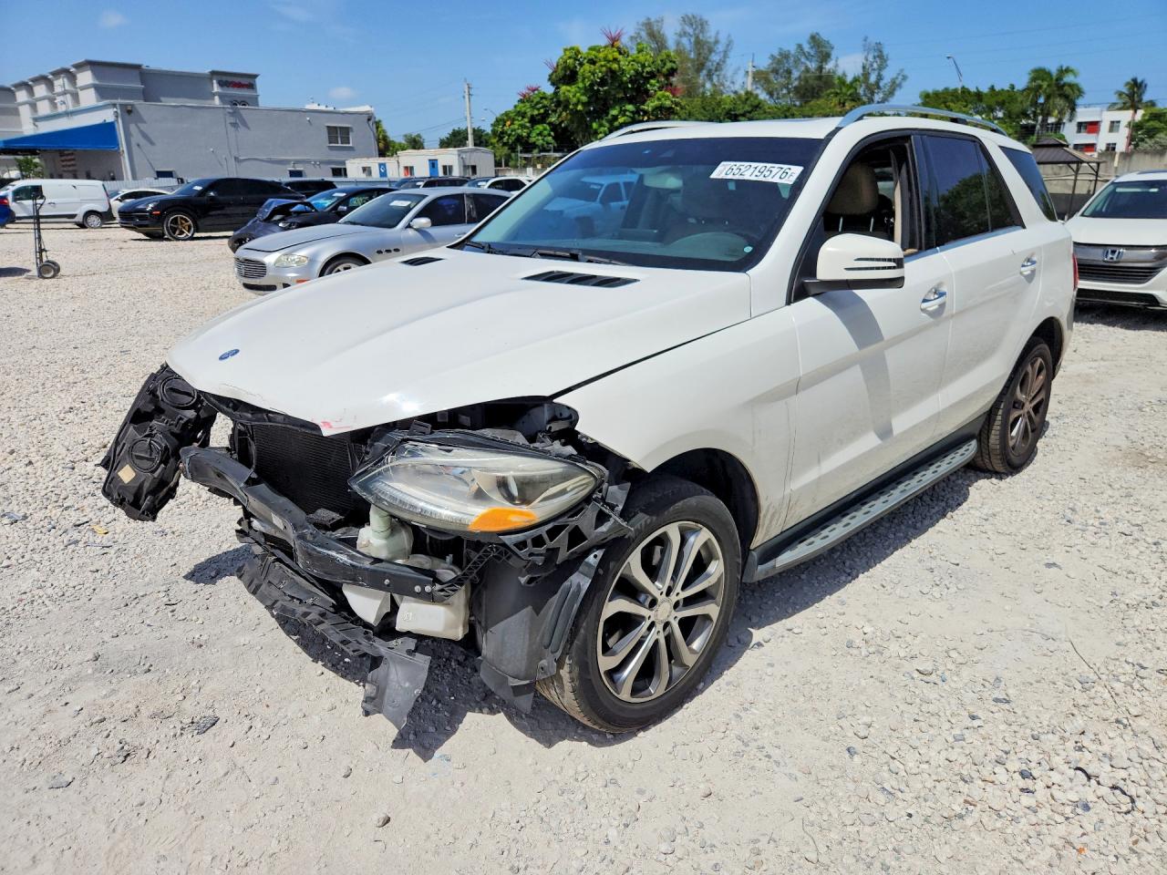 4JGDA5JB5GA772182 · 2016 MERCEDES-BENZ GLE