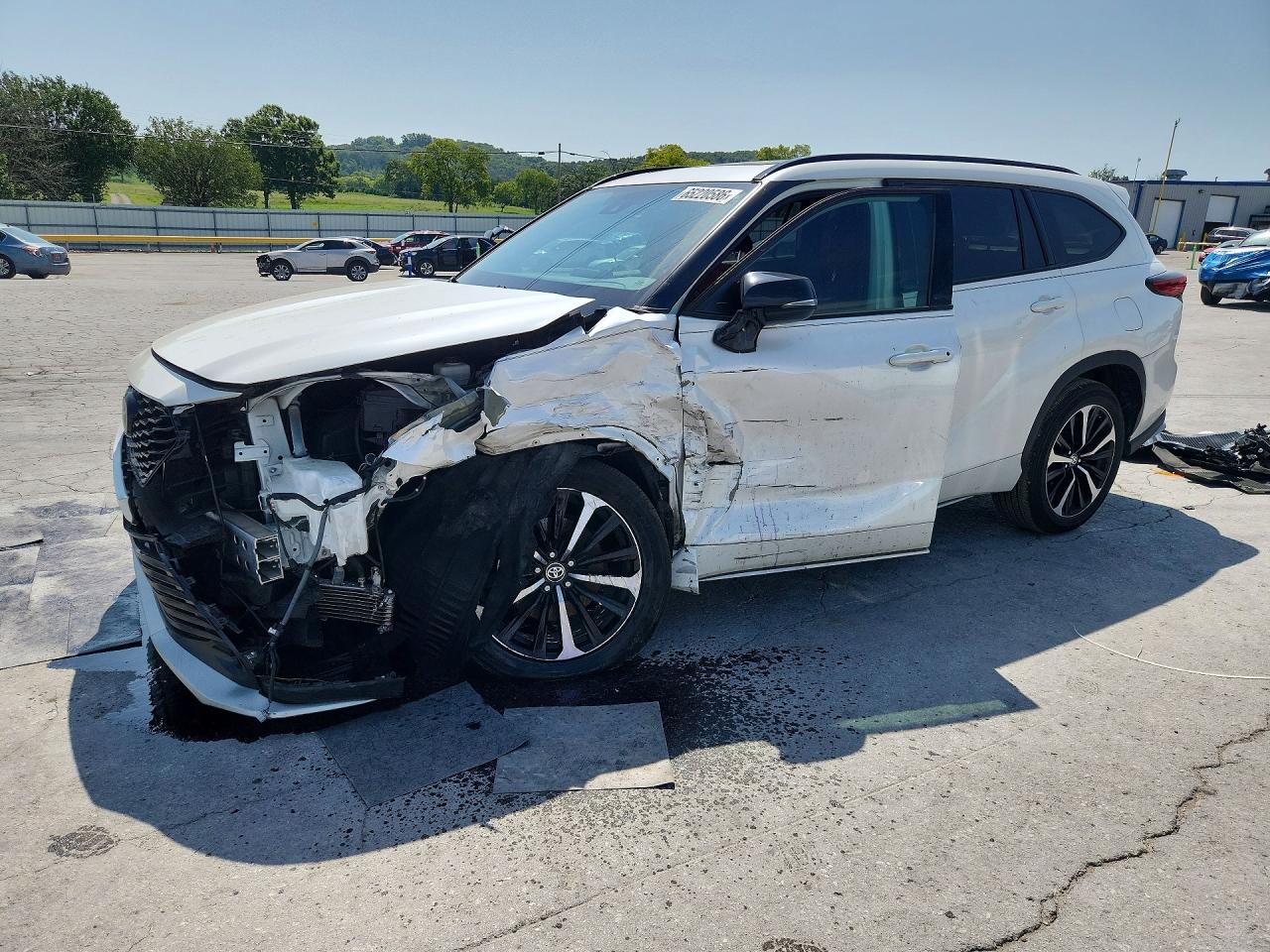 5TDLZRAH1MS059380 · 2021 TOYOTA HIGHLANDER