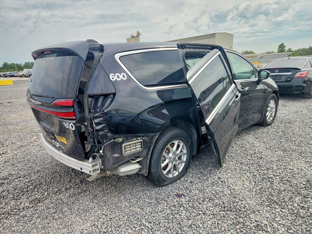 2C4RC1BG9RR167460 · 2024 CHRYSLER PACIFICA · 3/12