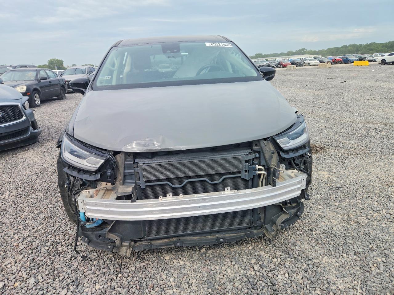 2C4RC1BG9RR167460 · 2024 CHRYSLER PACIFICA · 5/12