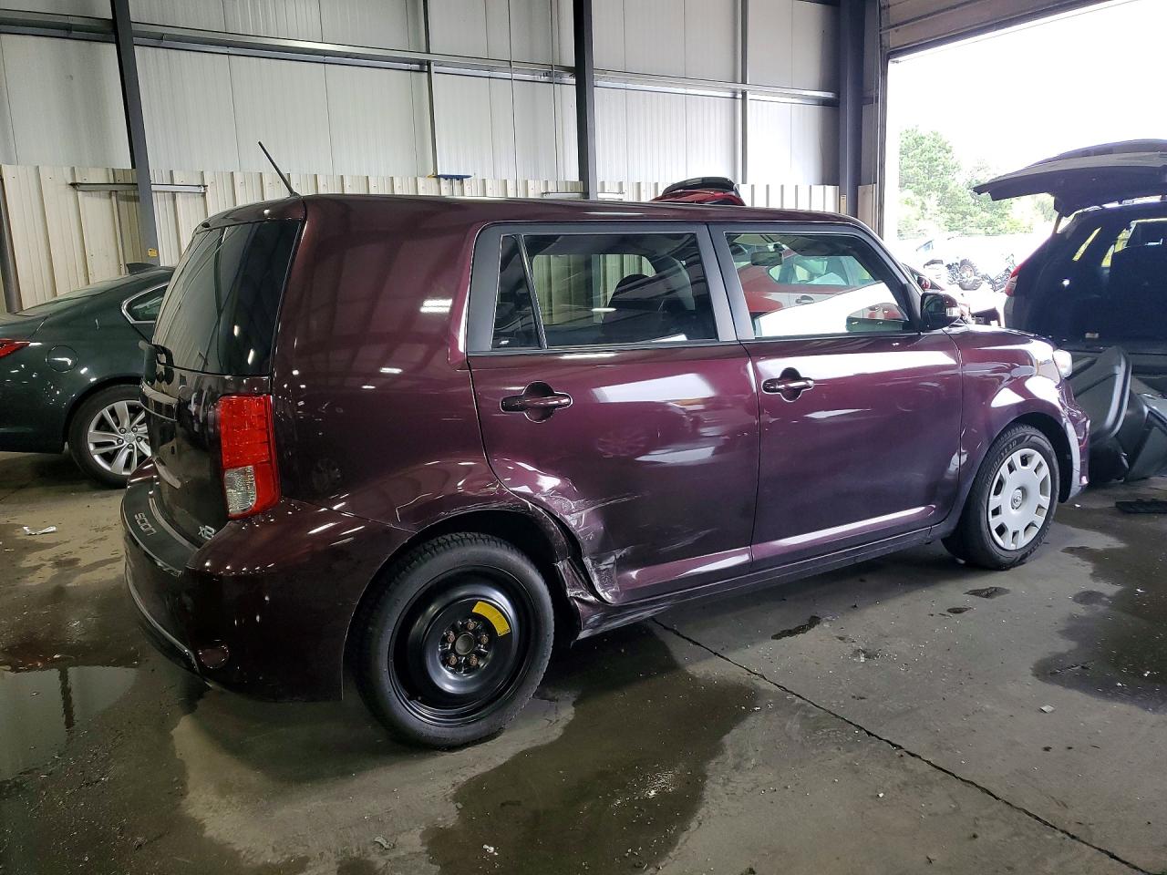 JTLZE4FE8FJ081100 · 2015 SCION XB · 3/14