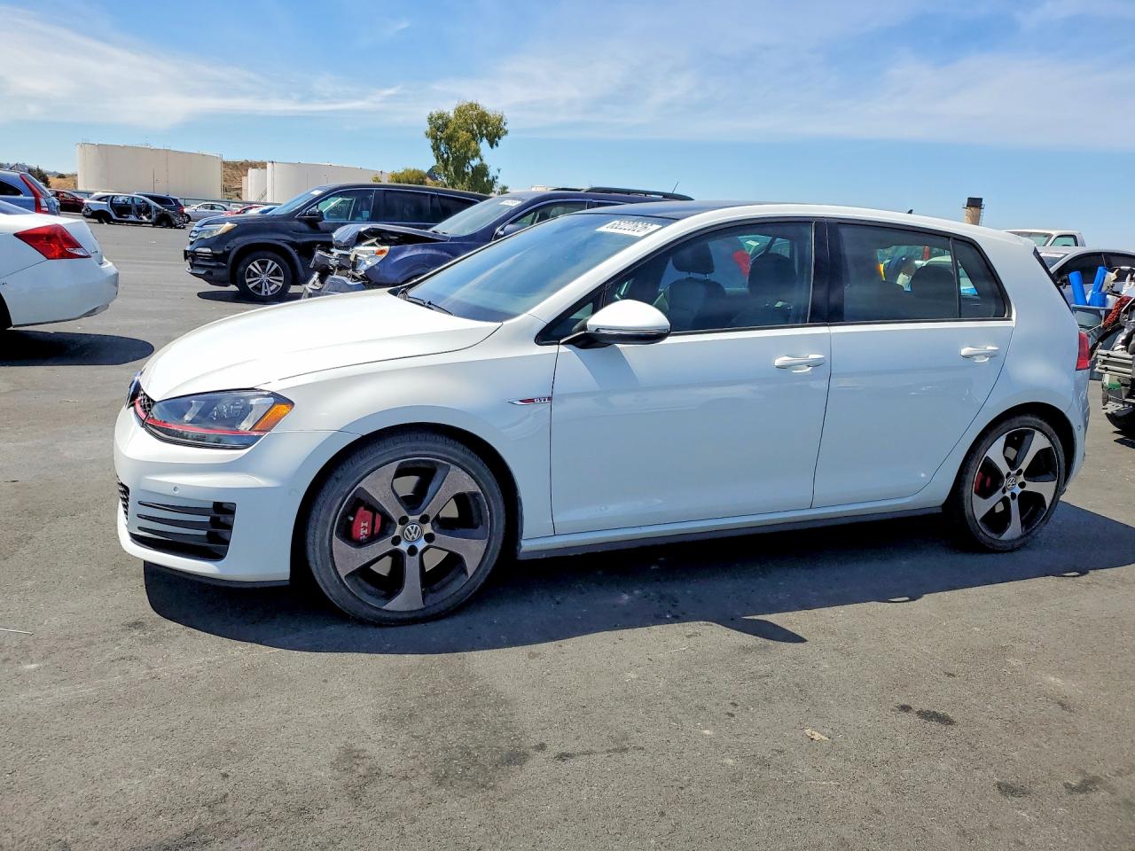 3VW447AU8HM030269 · 2017 VOLKSWAGEN GTI