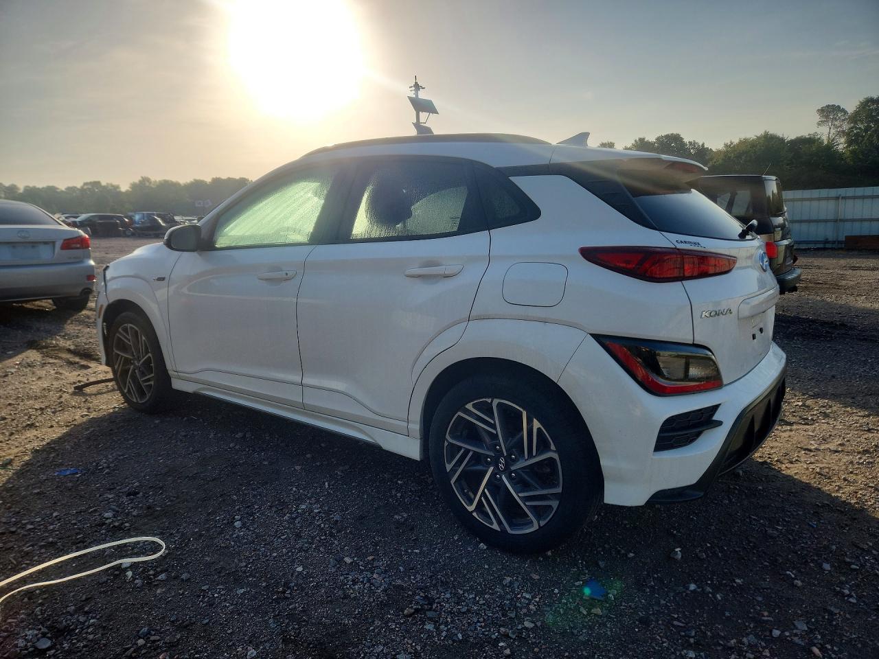 KM8K33A30NU905473 · 2022 HYUNDAI KONA · 2/13