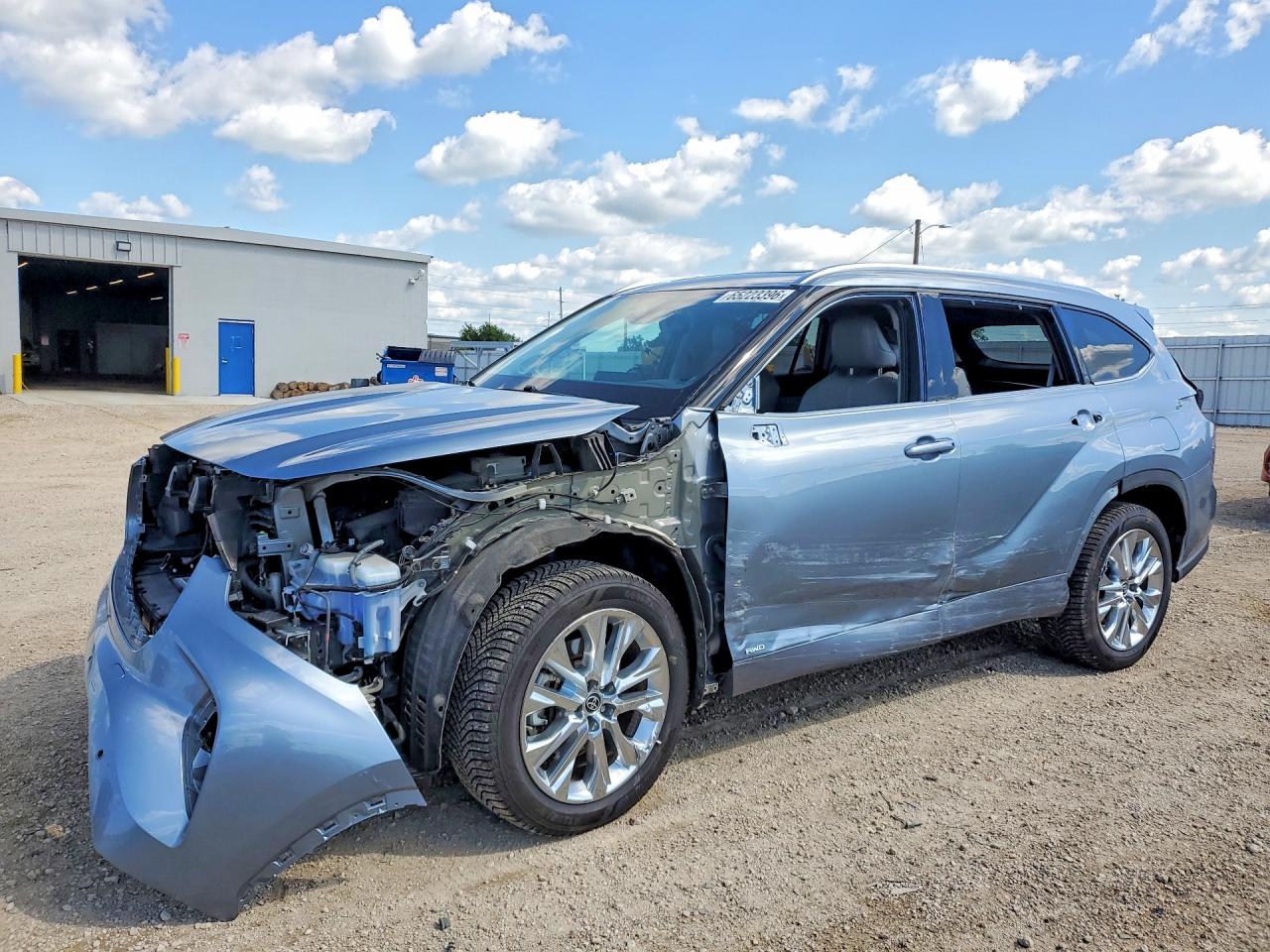 5TDXBRCHXNS088946 · 2022 TOYOTA HIGHLANDER