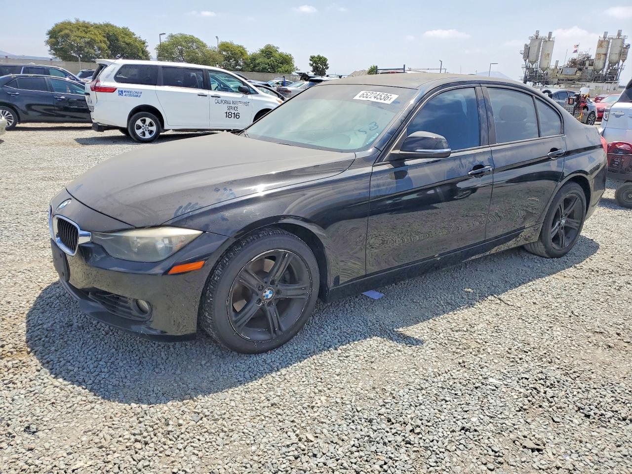 WBA3C1C55DF443276 · 2013 BMW 328