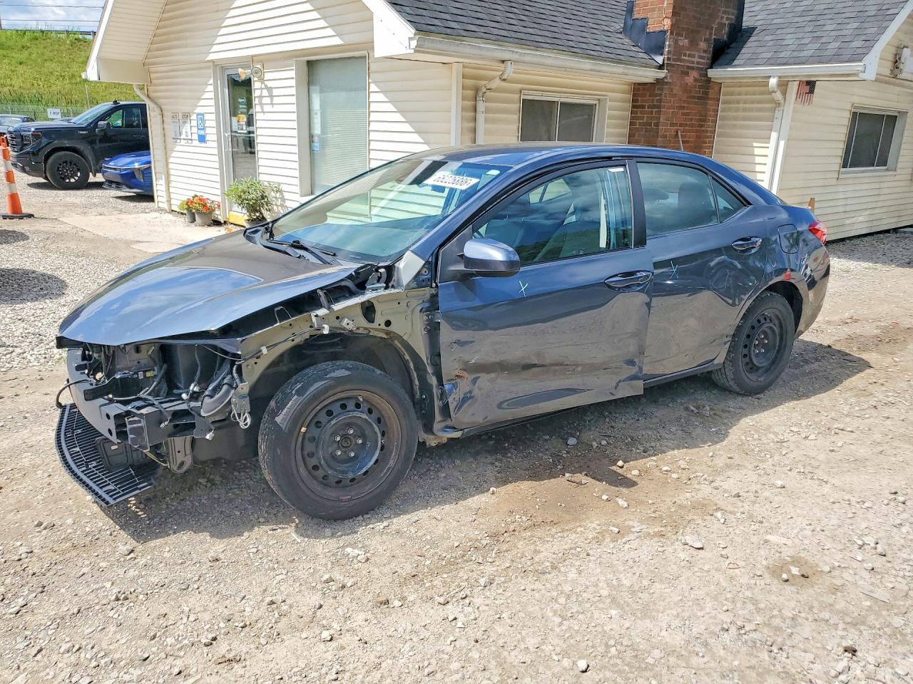 2T1BURHE7KC222366 · 2019 TOYOTA COROLLA