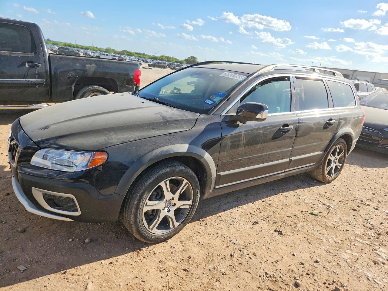 2012 VOLVO XC70