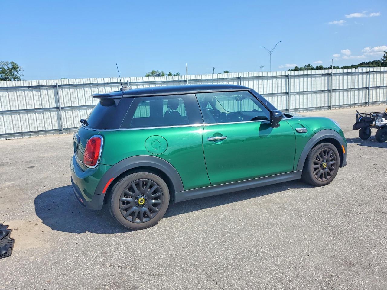 WMW13DJ07N2R36210 · 2022 MINI COOPER · 3/12
