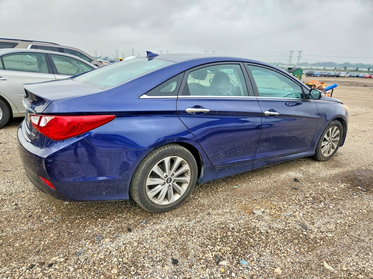5NPEC4AC0EH852680 · 2014 HYUNDAI SONATA · 3/13