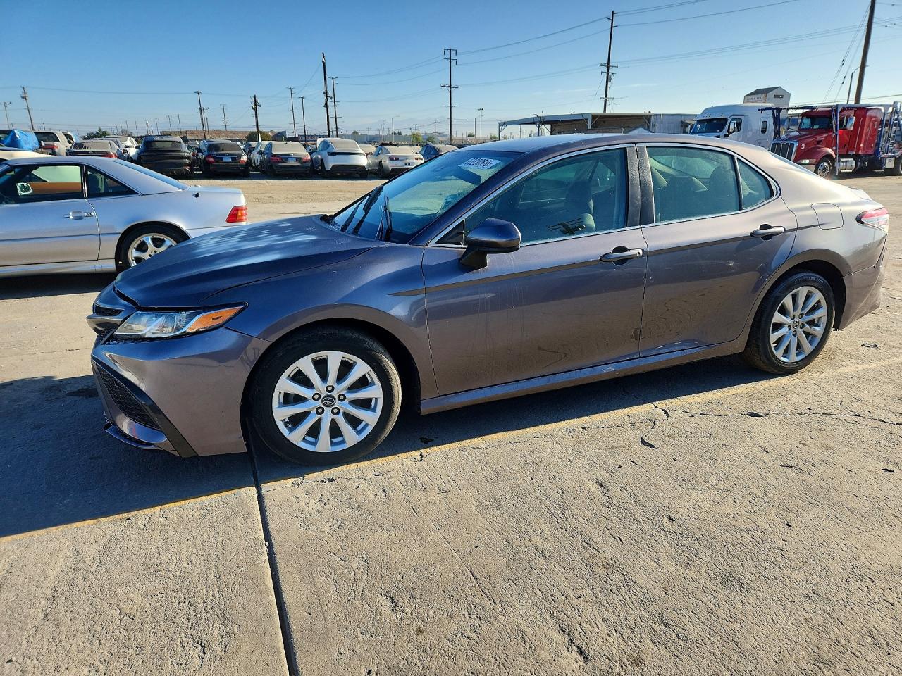 4T1B11HK1KU708900 · 2019 TOYOTA CAMRY