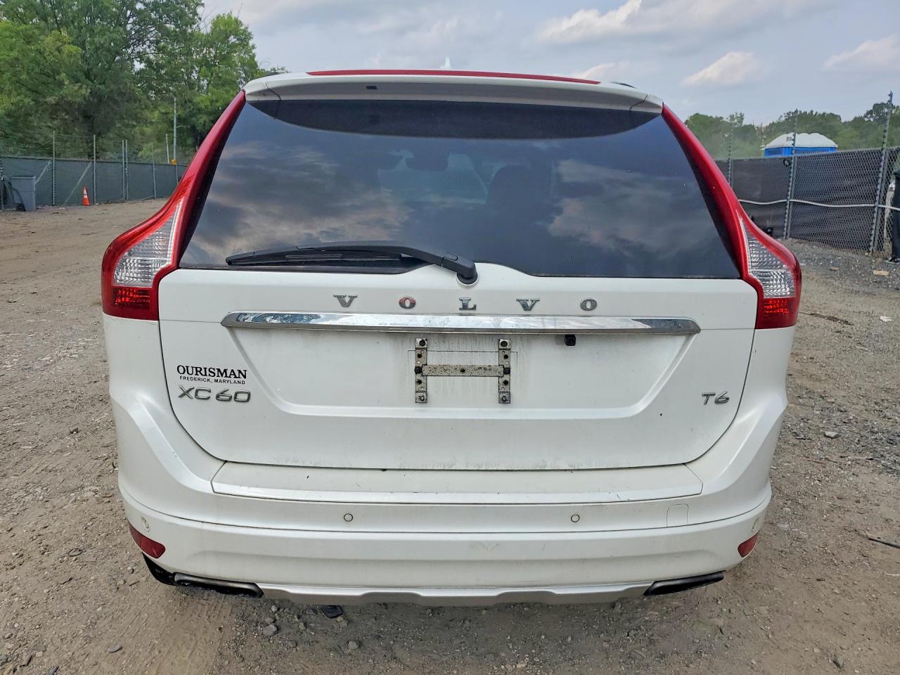 YV449MDK0F2709161 · 2015 VOLVO XC60 · 6/13