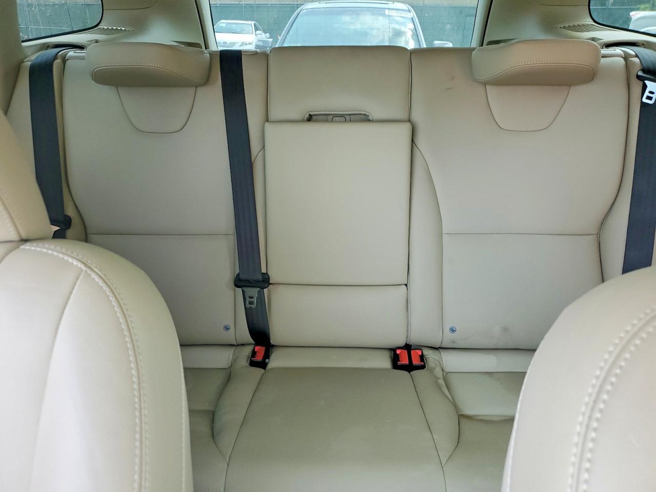 YV449MDK0F2709161 · 2015 VOLVO XC60 · 10/13