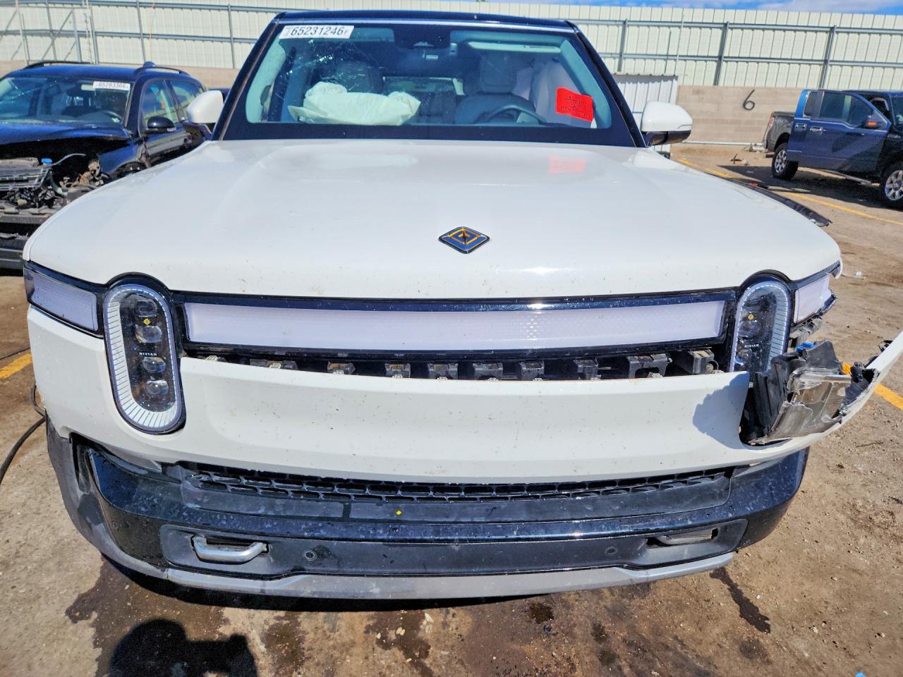 7PDSGBBA9RN030029 · 2024 RIVIAN R1S · 5/13