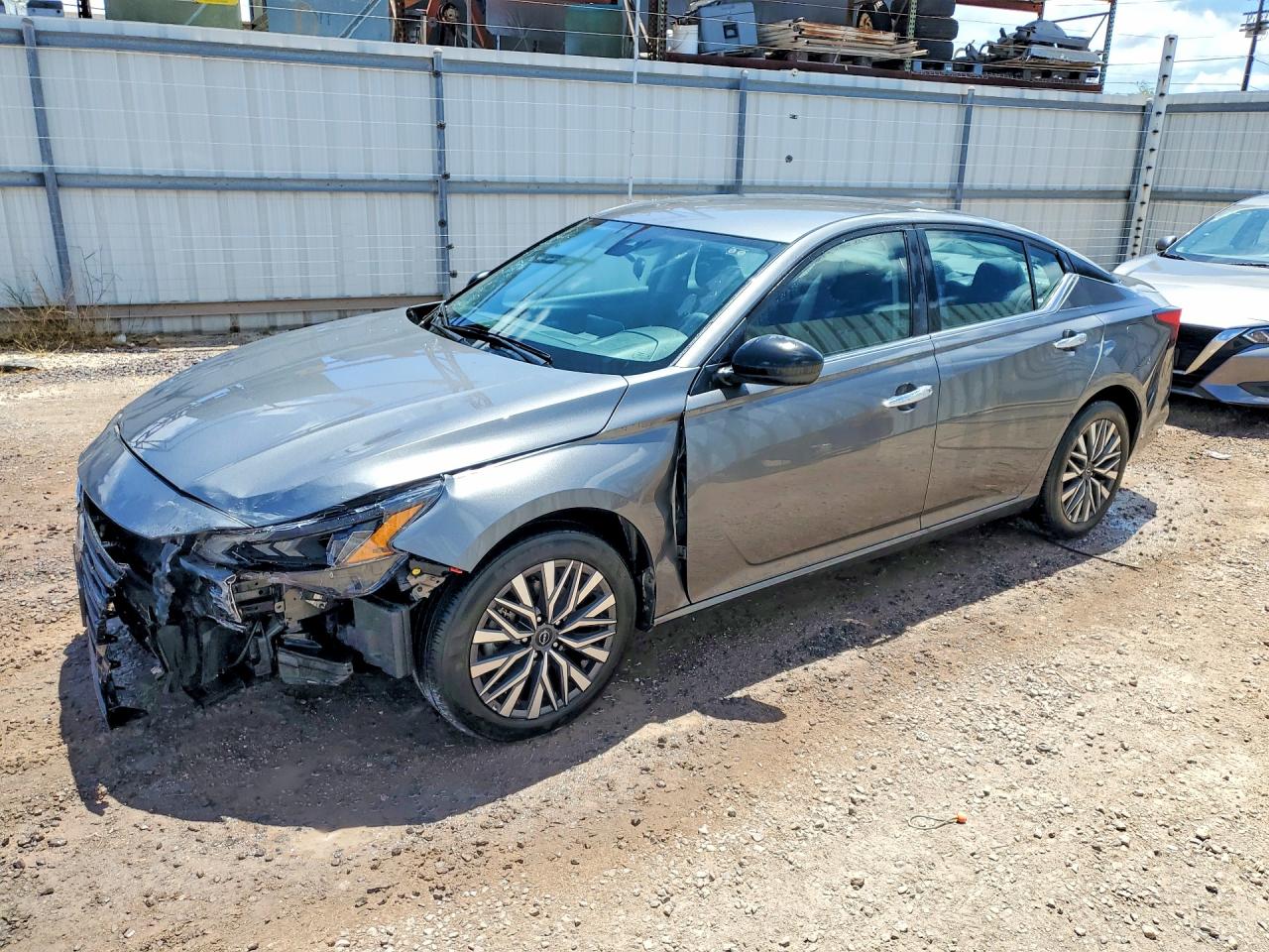 1N4BL4DVXSN349420 · 2025 NISSAN ALTIMA