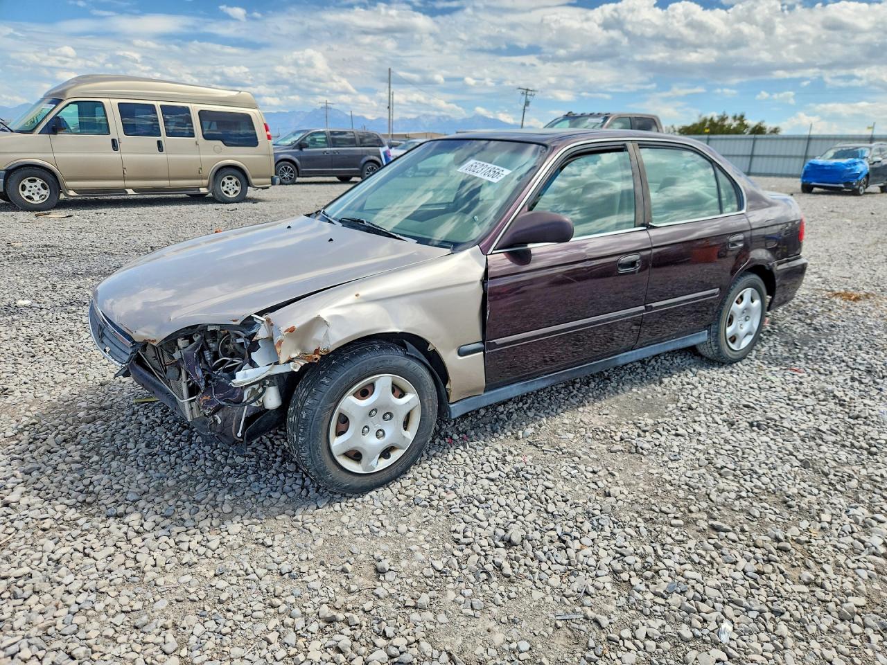2HGEJ8544YH517839 · 2000 HONDA CIVIC