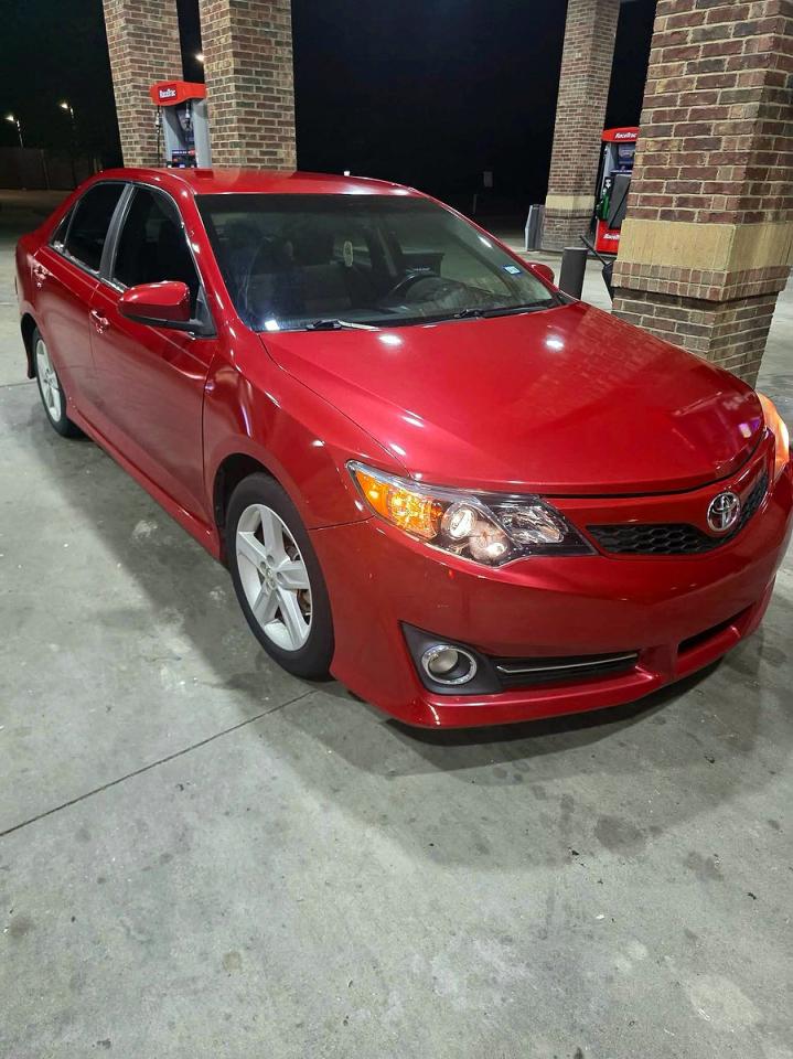 4T1BF1FK3EU736321 · 2014 TOYOTA CAMRY
