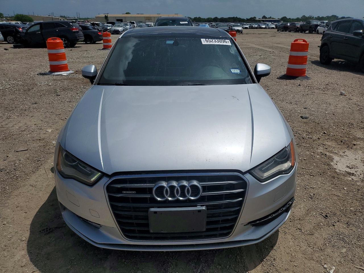 WAUBFGFF0F1001175 · 2015 AUDI A3 · 5/13