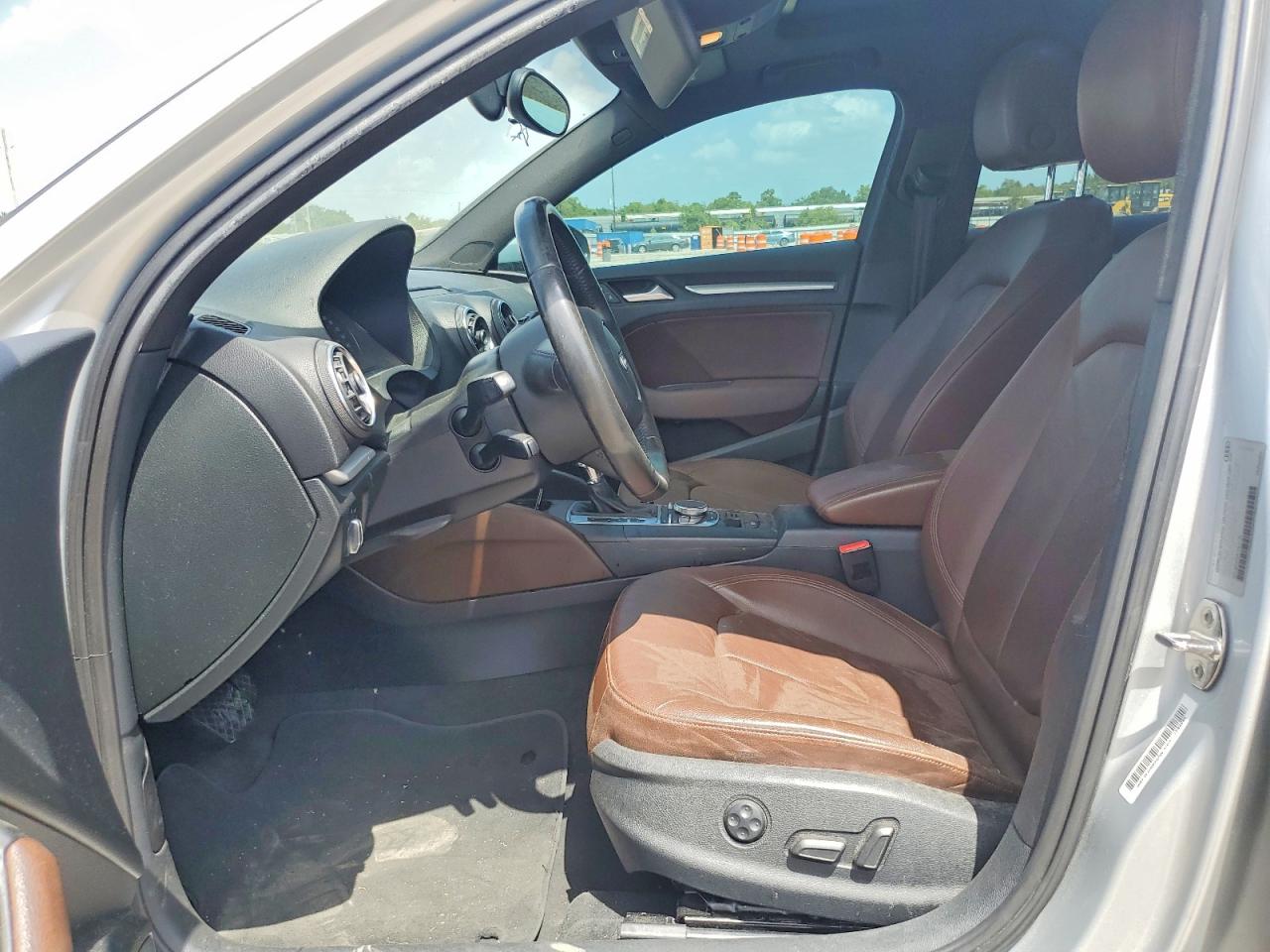 WAUBFGFF0F1001175 · 2015 AUDI A3 · 7/13