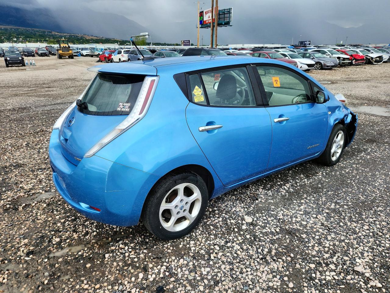 JN1AZ0CP9BT004569 · 2011 NISSAN LEAF · 3/12