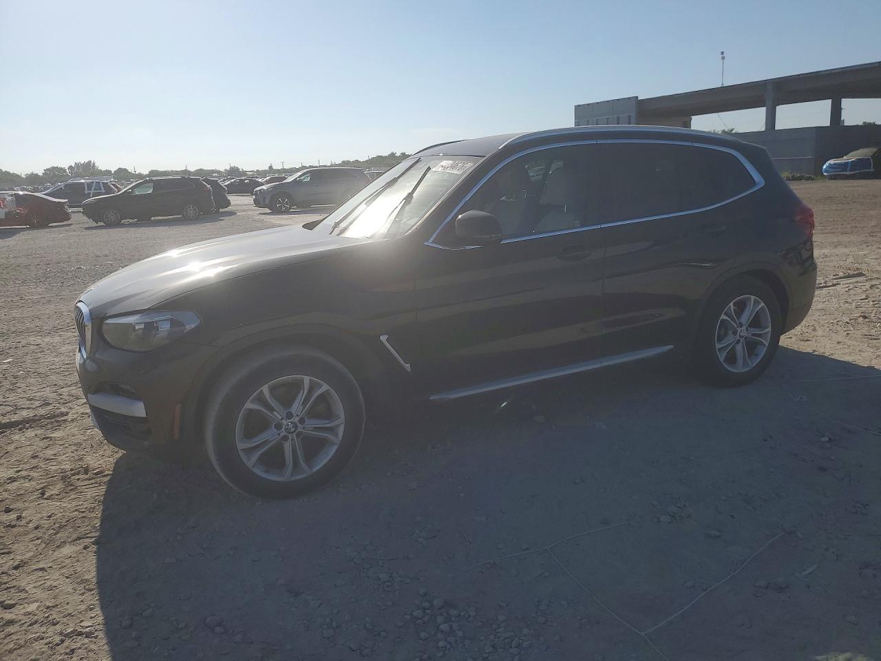 5UXTR7C55KLF28395 · 2019 BMW X3