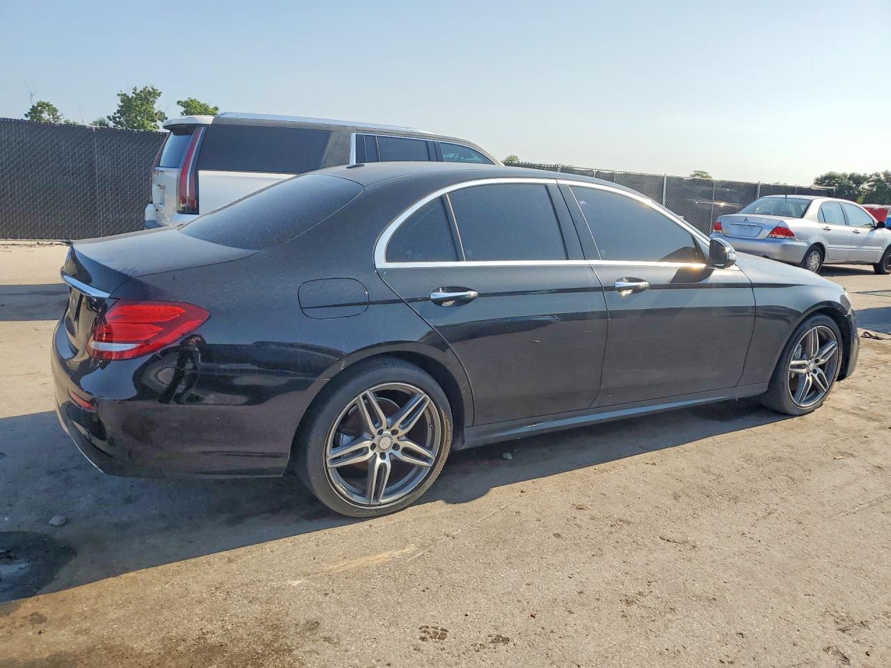 WDDZF4JB4HA055978 · 2017 MERCEDES-BENZ E · 3/12