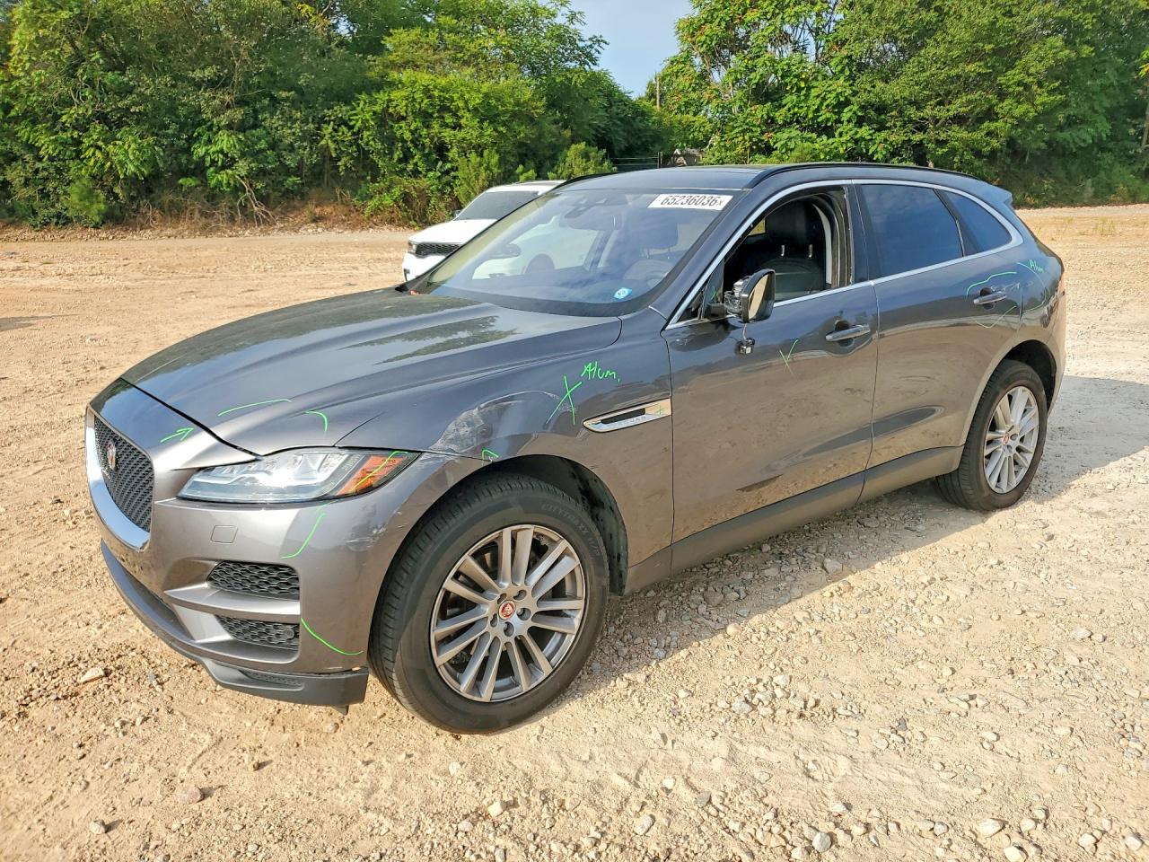 SADCK2BN7HA493181 · 2017 JAGUAR F-PACE