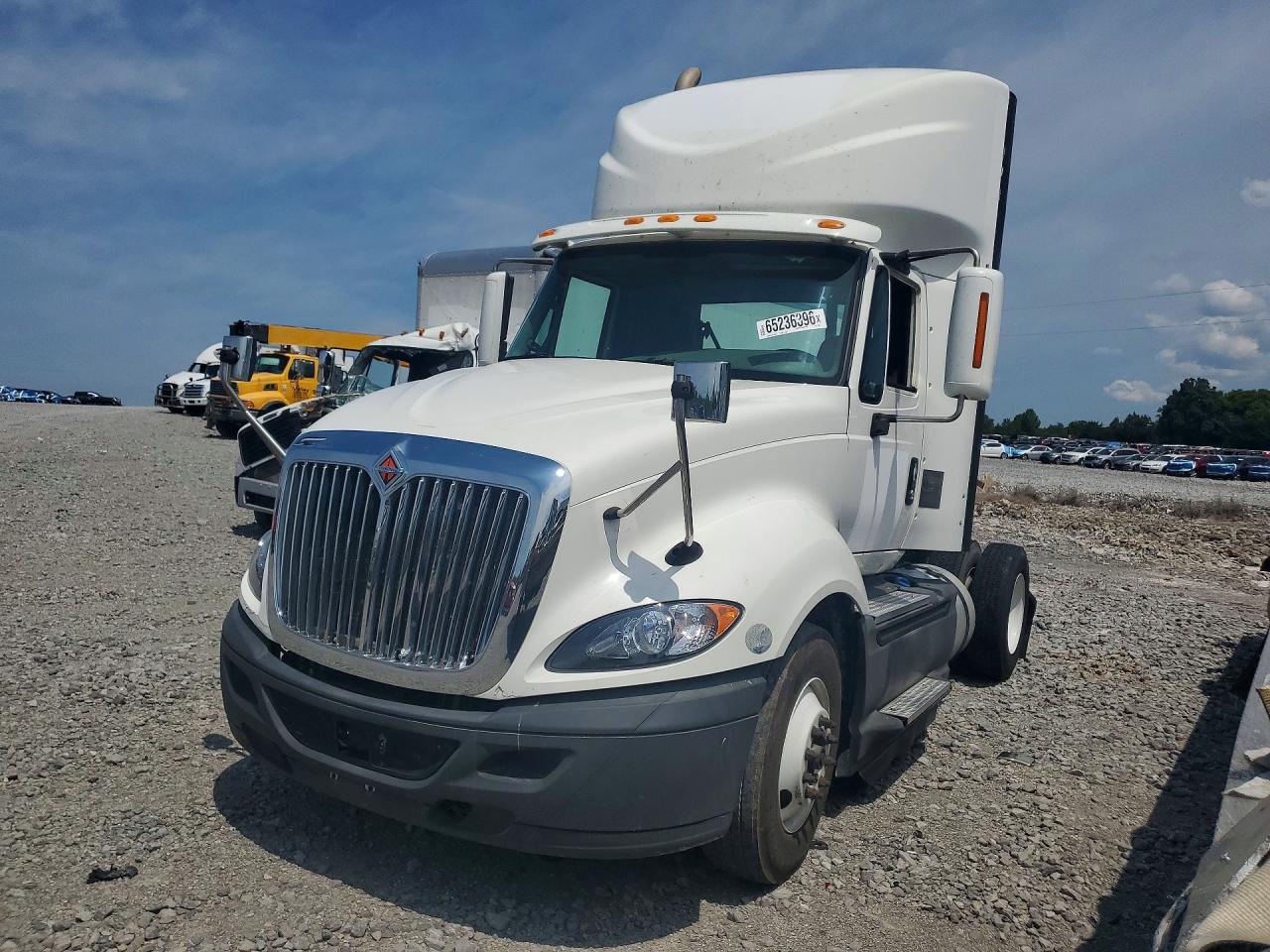2017 INTERNATIONAL PROSTAR
