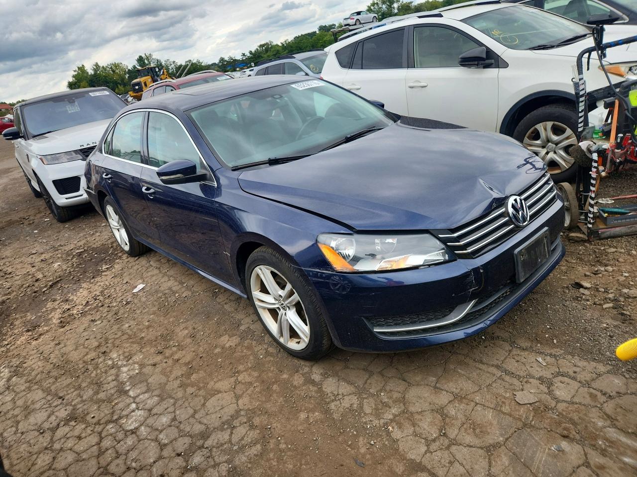 1VWBS7A31EC070842 · 2014 VOLKSWAGEN PASSAT · 4/12