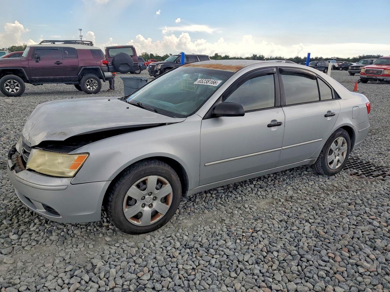 5NPET4AC1AH611219 · 2010 HYUNDAI SONATA