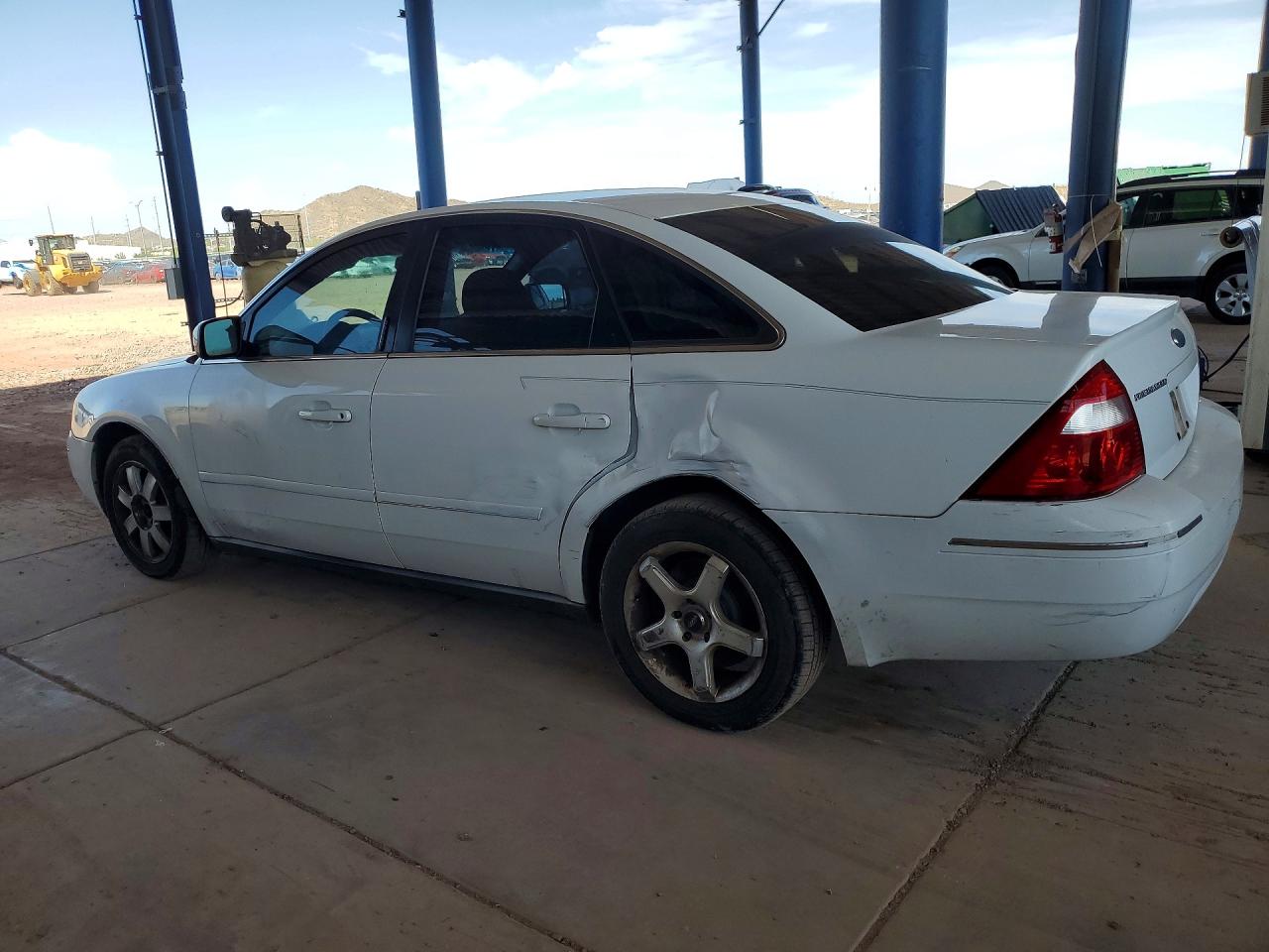 1FAHP23175G151341 · 2005 FORD FIVE HUNDRED · 2/12