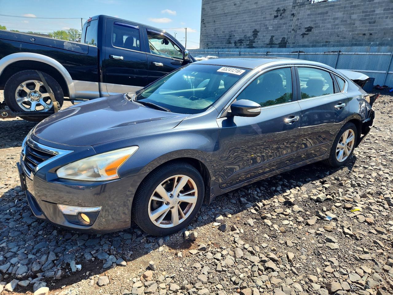 1N4AL3AP9DC137781 · 2013 NISSAN ALTIMA