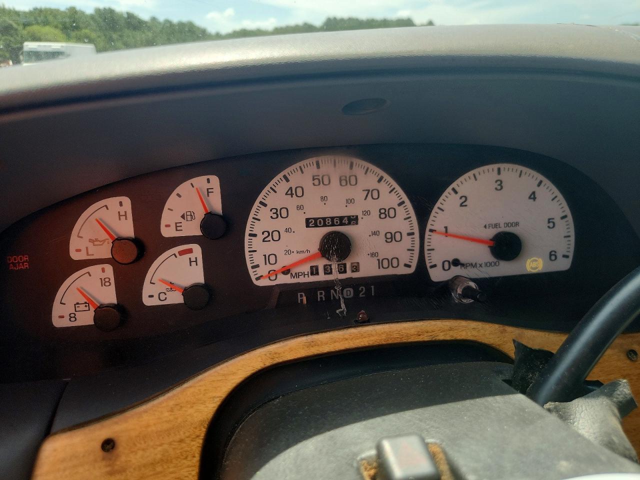 2FTRX07L5WCA92470 · 1998 FORD F150 · 9/12
