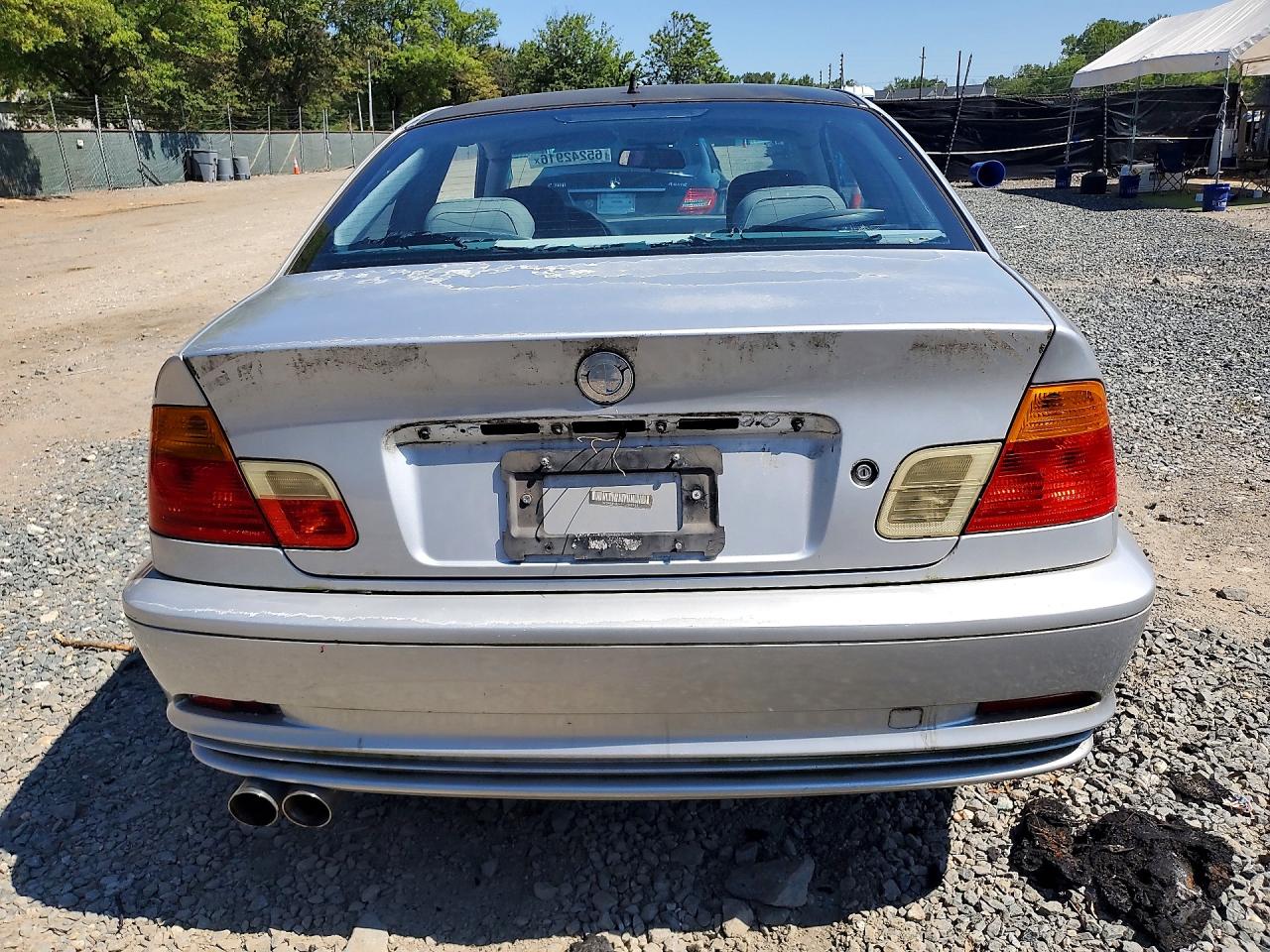 WBABM3340YJN80981 · 2000 BMW 323 · 6/12