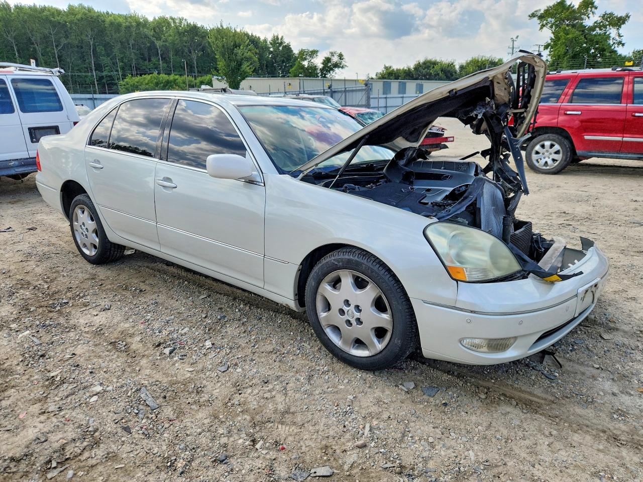 JTHBN30F730099581 · 2003 LEXUS LS · 4/12